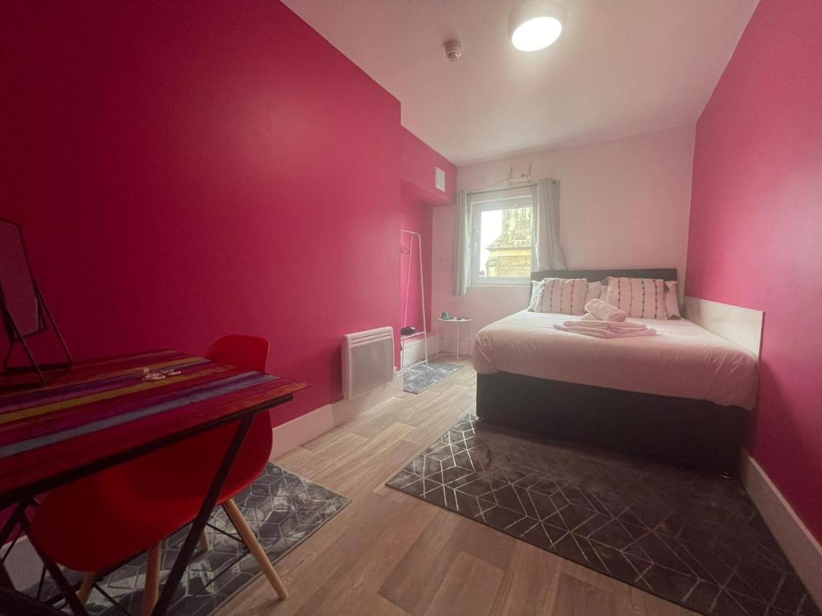 Auberge de jeunesse Neon 160 à Swansea Extérieur photo